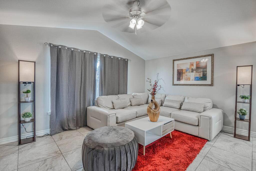 The Hummingbird Sunset Home, West Side El Paso Exteriér fotografie
